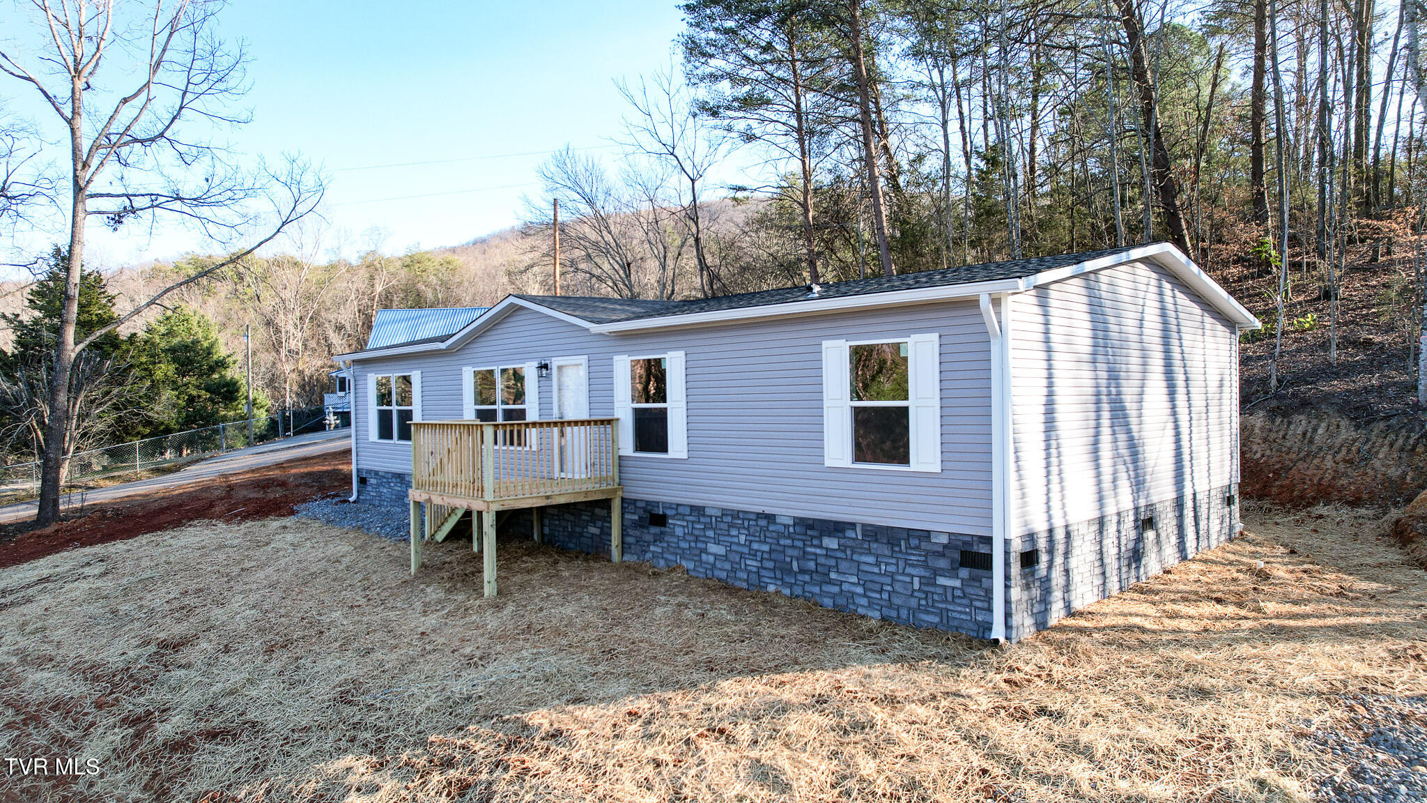 1512 Redbud Drive Newport, TN 37821 - Photo 4 of 42 DJI_0998