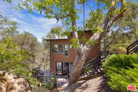$2,195,000 | 19805 Valley View Drive, Topanga, CA 90290