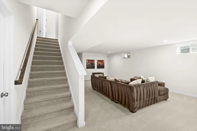 $849,900 | 102 Liberty Hall Drive, Fredericksburg, VA 22406