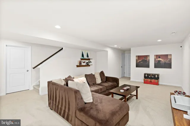 $849,900 | 102 Liberty Hall Drive, Fredericksburg, VA 22406