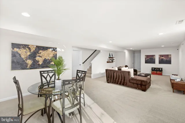 $849,900 | 102 Liberty Hall Drive, Fredericksburg, VA 22406