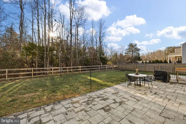 $849,900 | 102 Liberty Hall Drive, Fredericksburg, VA 22406