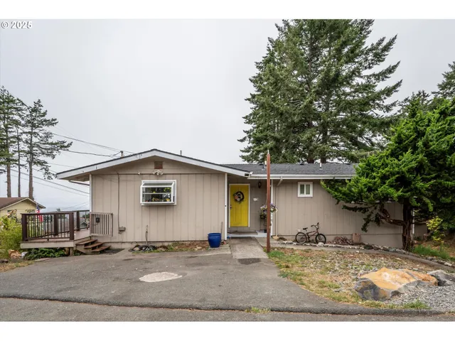 $469,000 | 1214 Ransom Avenue, Brookings, OR 97415