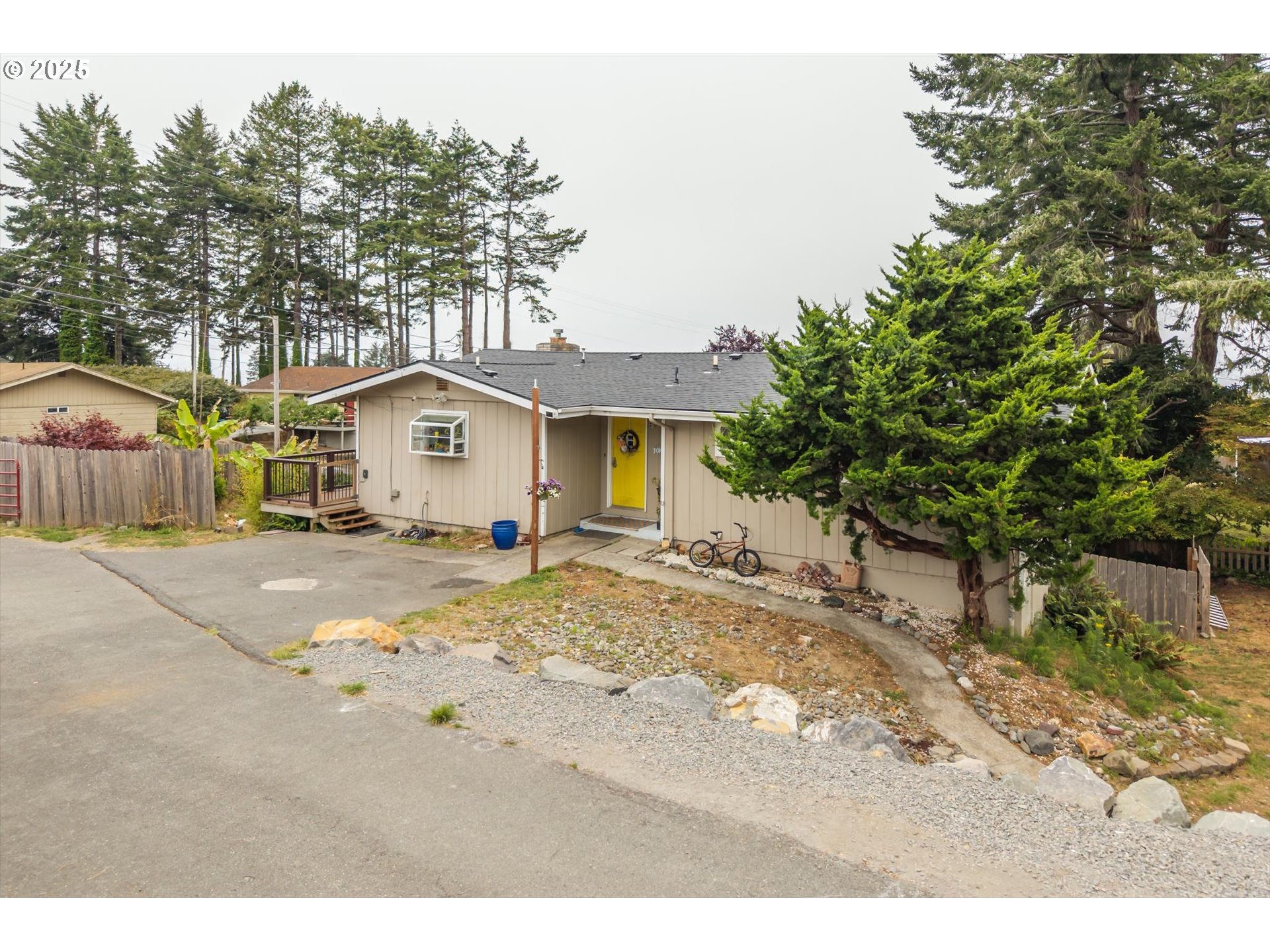 1214 Ransom Avenue Brookings, OR 97415 - Photo 5 of 46