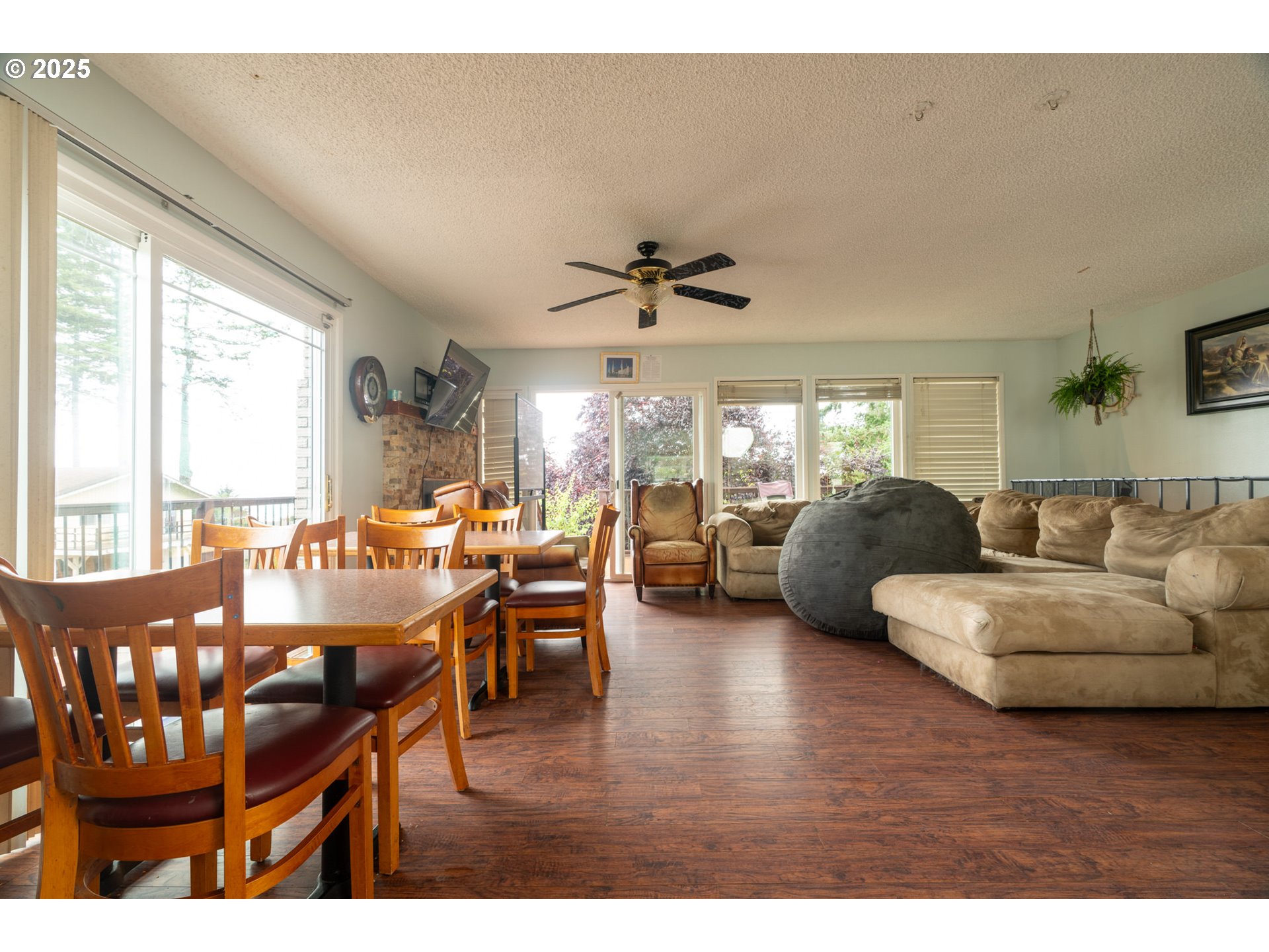 1214 Ransom Avenue Brookings, OR 97415 - Photo 8 of 46