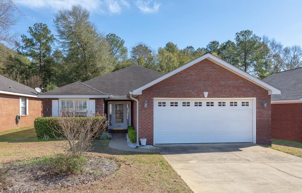 207 Spyglass Road Dothan, AL 36305 - Photo 1 of 1 Main View