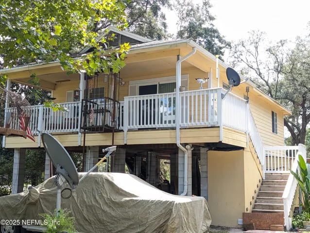 $185,000 | 215 Maltas Avenue, Interlachen, FL 32148