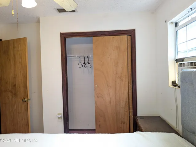 $185,000 | 215 Maltas Avenue, Interlachen, FL 32148