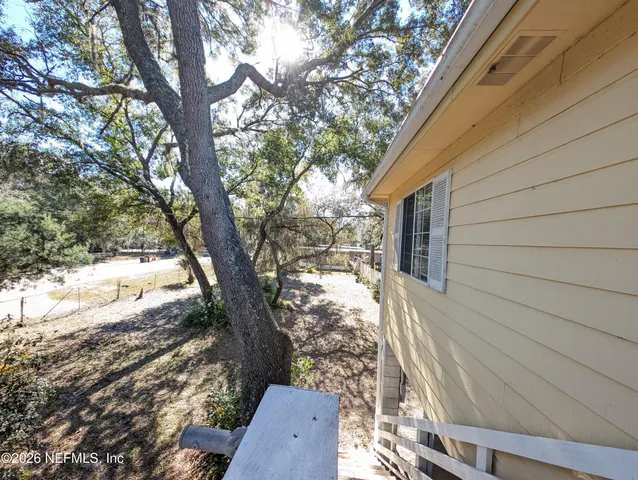 $185,000 | 215 Maltas Avenue, Interlachen, FL 32148