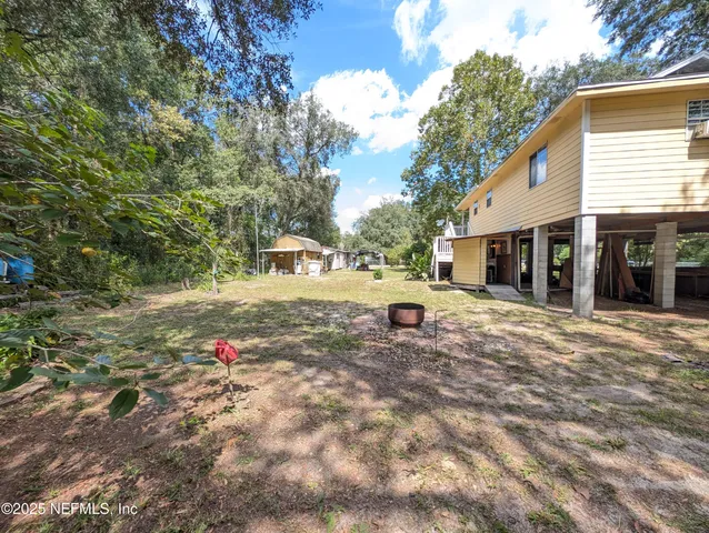 $185,000 | 215 Maltas Avenue, Interlachen, FL 32148