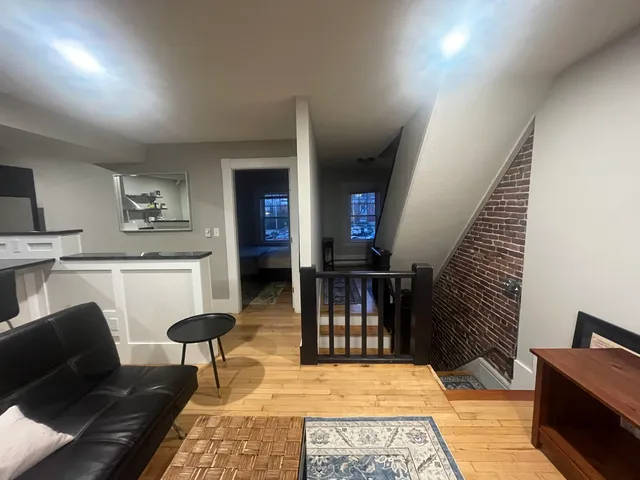 $399,999 | 67 Middle Street, Unit BB, Manchester, NH 03101