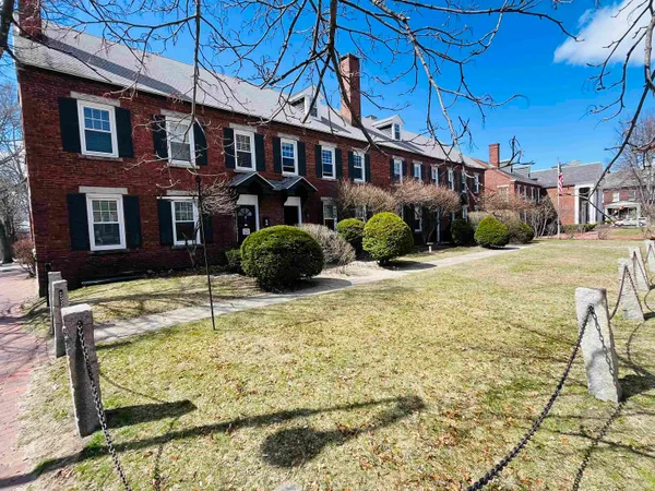 $399,999 | 67 Middle Street, Unit BB, Manchester, NH 03101