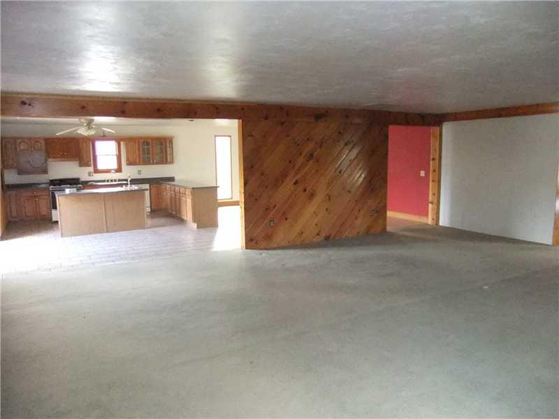 163 Hilliards Windy Plats Road Rural Valley, PA 16249 - Photo 6 of 25 Living Room.