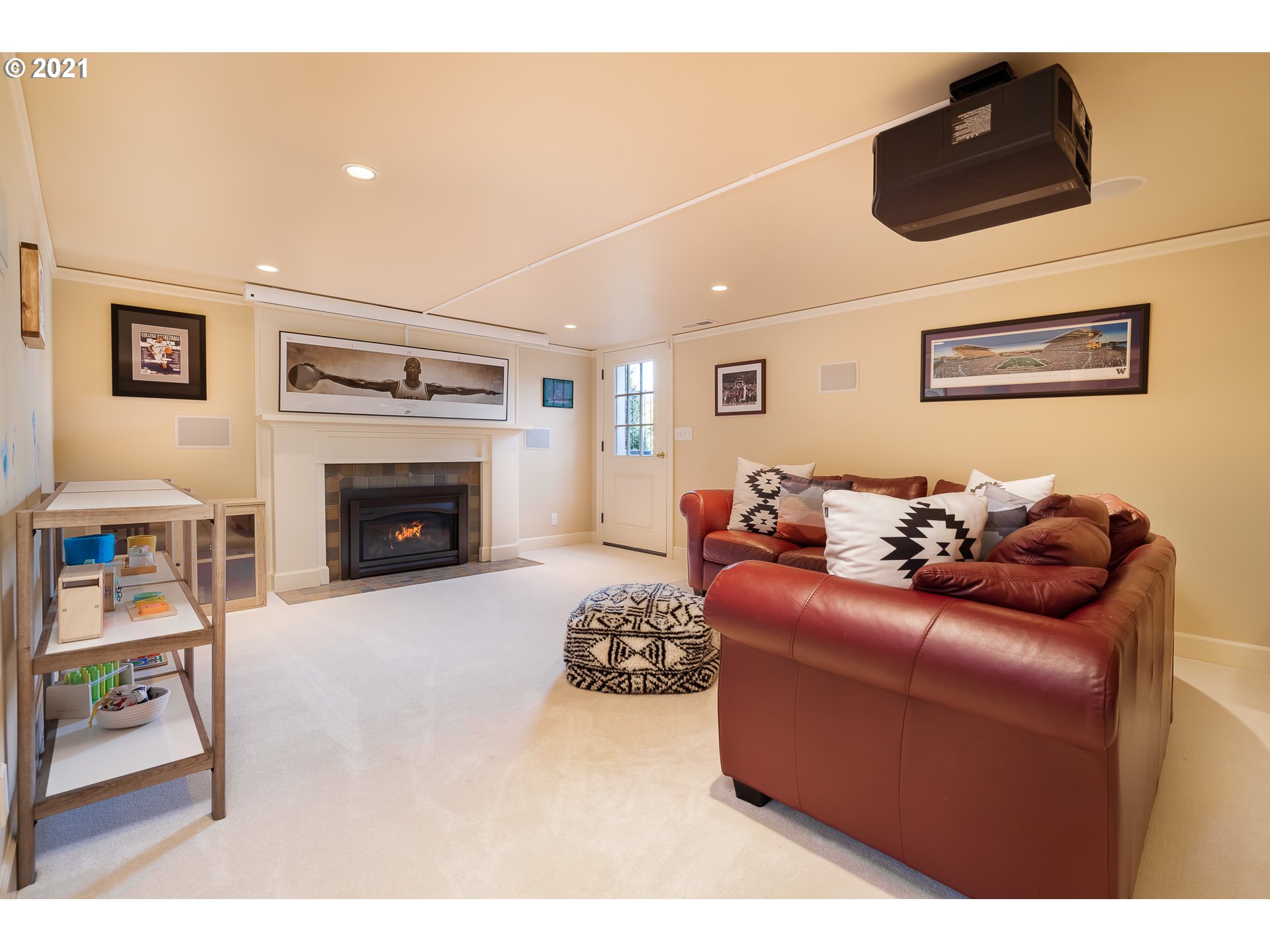 2863 Northwest Cumberland Road Portland, OR 97210 - Photo 23 of 32 Gallery Image 23