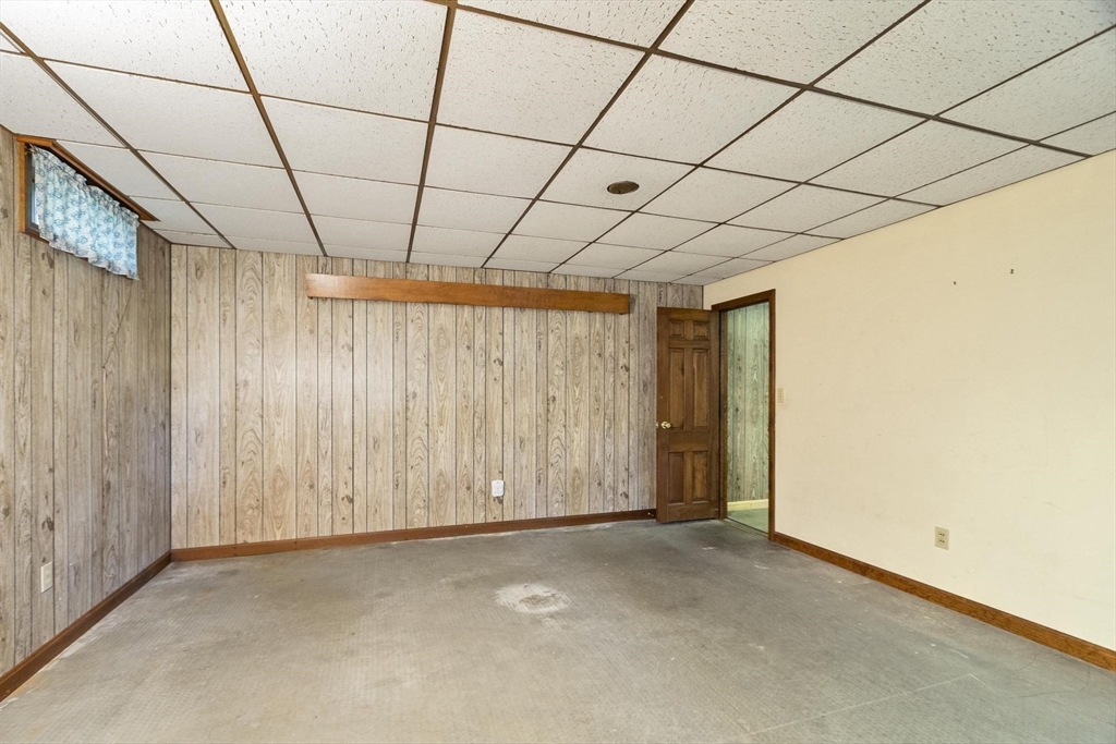 9 Laurel Lane Princeton, MA 01541 - Photo 20 of 35