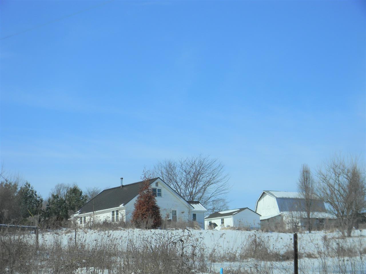 3443 Minor Road Spencer, IN 47460 - Photo 2 of 20
