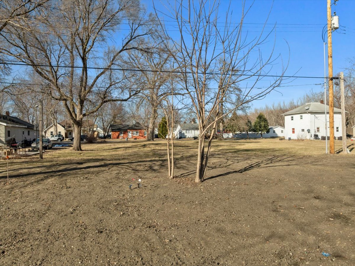 313 East Martin Street Forrest, IL 61741 - Photo 22 of 50 a view of road with large trees