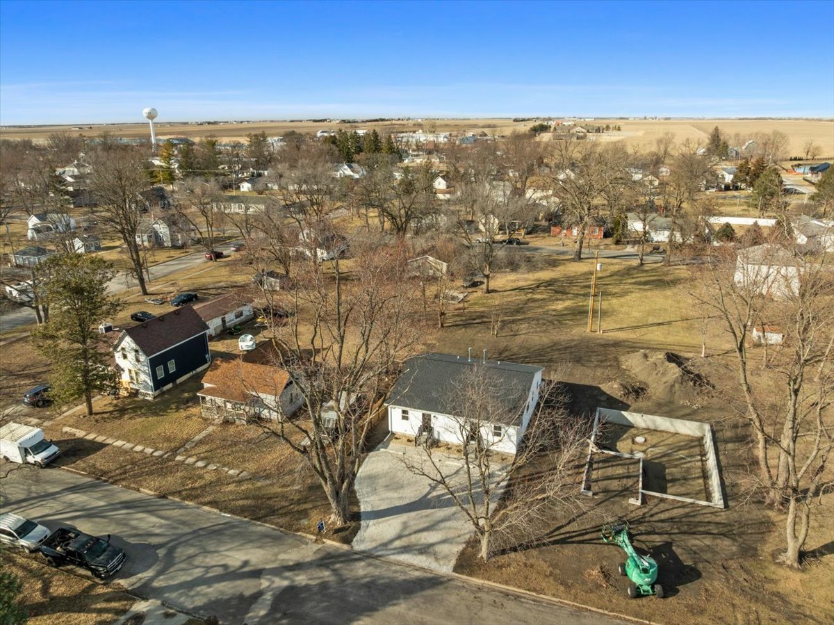 313 East Martin Street Forrest, IL 61741 - Photo 47 of 50 an aerial view of residential houses with outdoor space