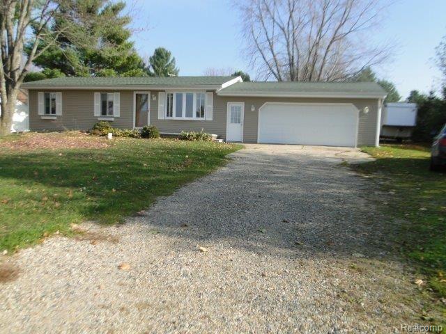 950 North Wilder Road Lapeer, MI 48446 - Photo 1 of 32 Front