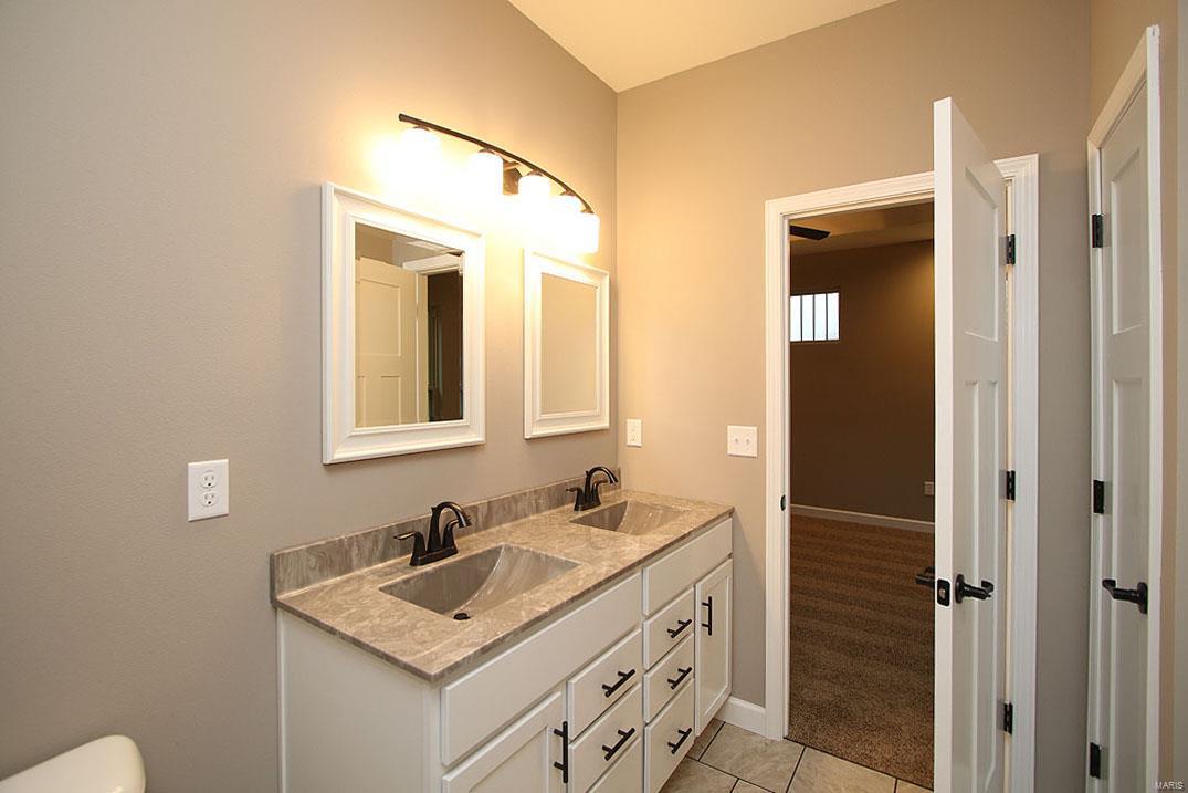 405 Briar Creek Road Troy, IL 62294 - Photo 22 of 37 Gallery Image 22