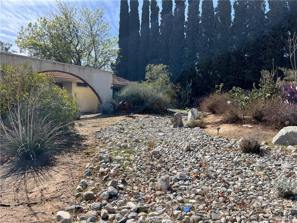 23941 Lemon Avenue Perris, CA 92570 - Photo 2 of 30