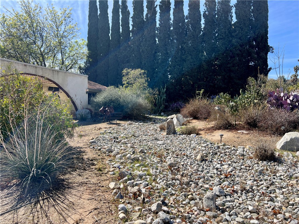 23941 Lemon Avenue Perris, CA 92570 - Photo 5 of 30