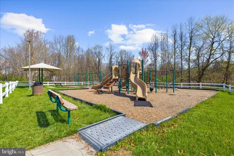 $527,000 | 427 Brookfield Drive, Centreville, MD 21617