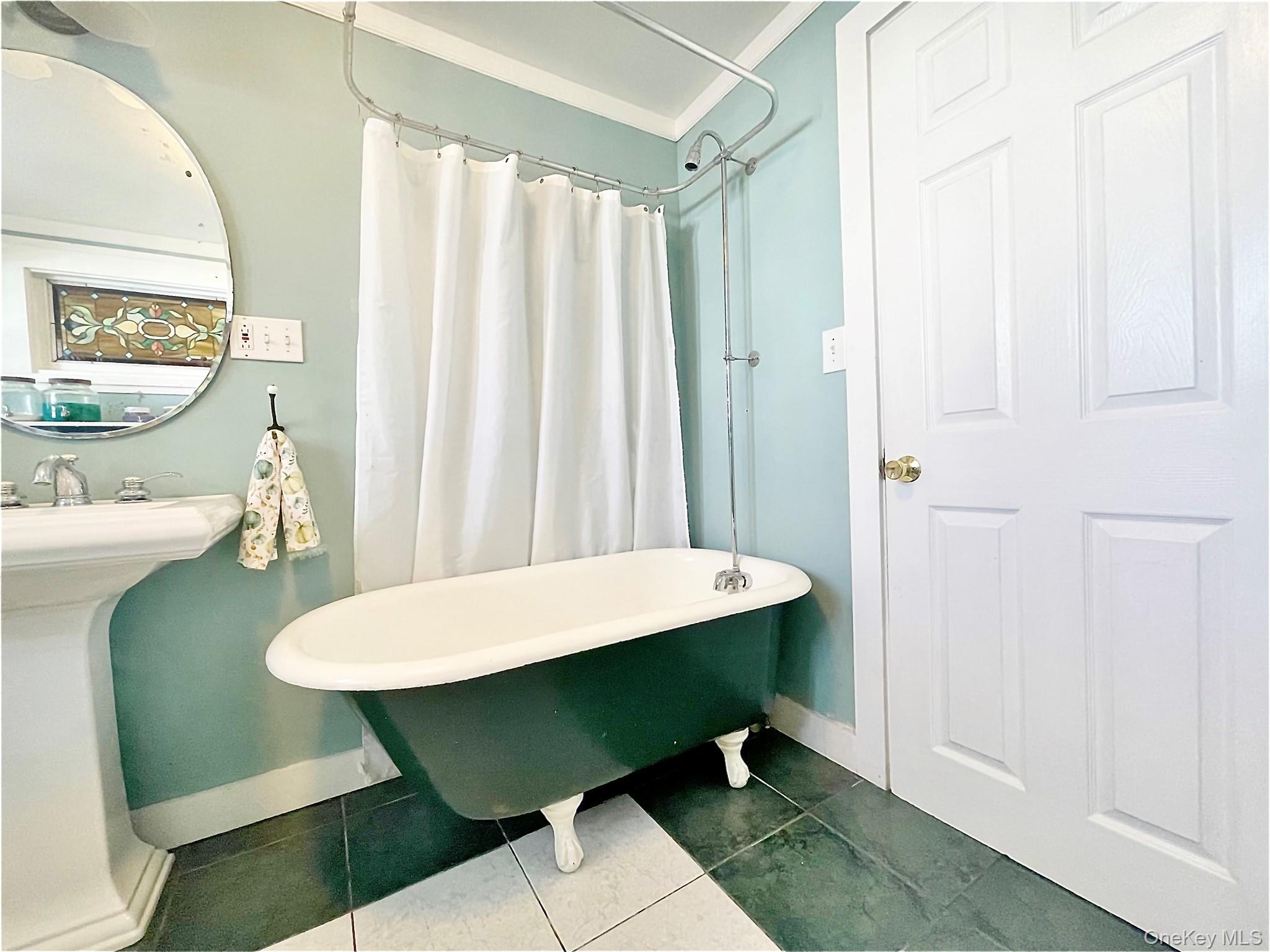 99 South Main Street Florida, NY 10921 - Photo 20 of 43 a room with table and chair