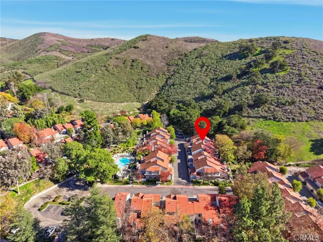 $695,000 | 406 Via Colinas, Thousand Oaks, CA 91362