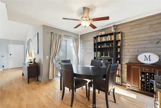 $695,000 | 406 Via Colinas, Thousand Oaks, CA 91362