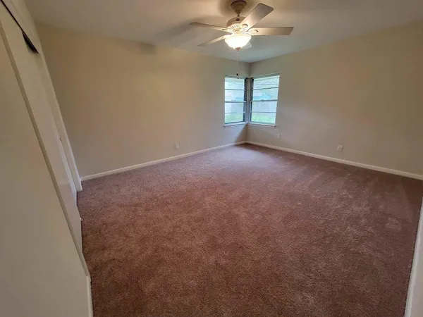 $2,350 | 706 Maple Street, Sweeny, TX 77480