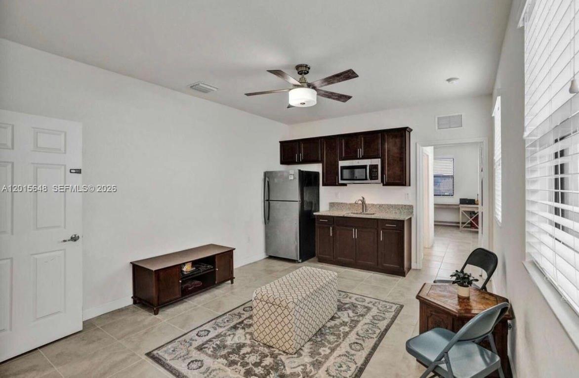 3460 West 103rd Terrace Hialeah, FL 33018 - Photo 32 of 46