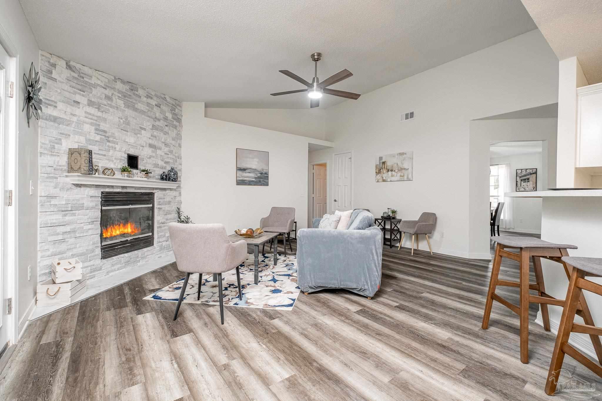 6956 Raburn Road Pensacola, FL 32526 - Photo 15 of 41 Gallery Image 15