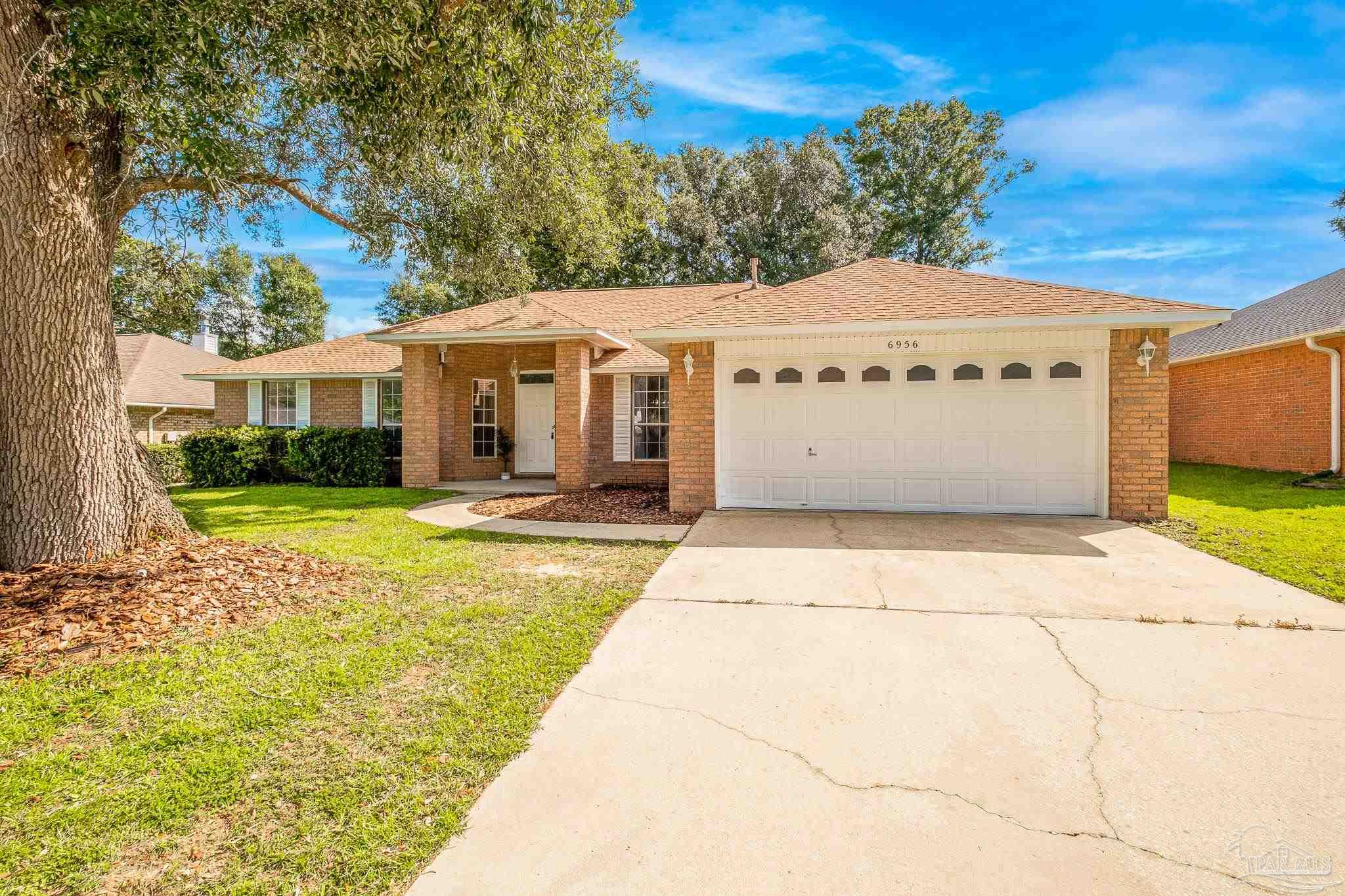 6956 Raburn Road Pensacola, FL 32526 - Photo 4 of 41 Gallery Image 4