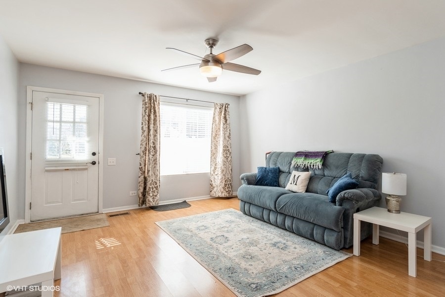 1508 Normantown Road, Unit 386 Naperville, IL 60564 - Photo 3 of 10