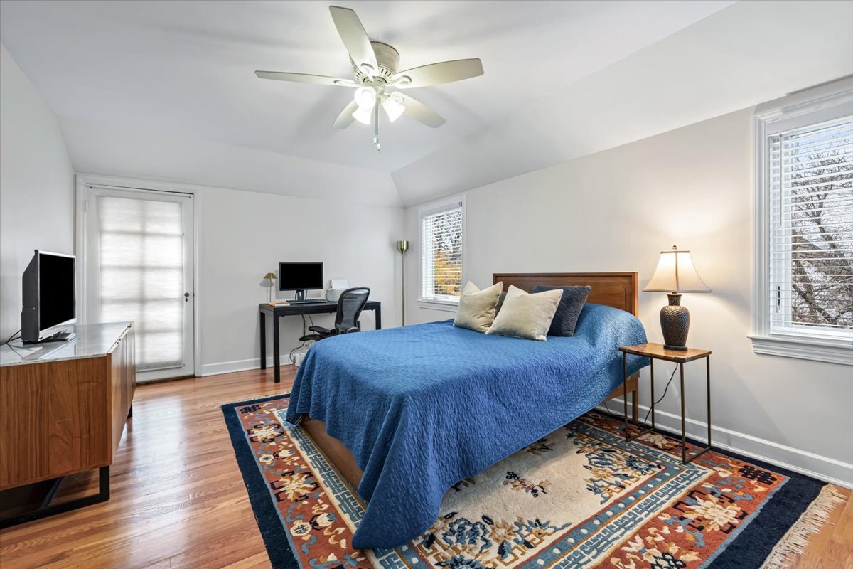 300 Lincolnwood Road Highland Park, IL 60035 - Photo 19 of 31