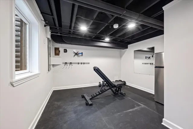 $858,000 | 300 Lincolnwood Road, Highland Park, IL 60035