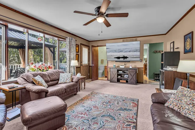 $324,900 | 1956 Trinity Lane, Jackson, MI 49201