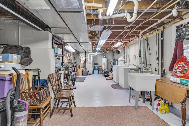 $324,900 | 1956 Trinity Lane, Jackson, MI 49201