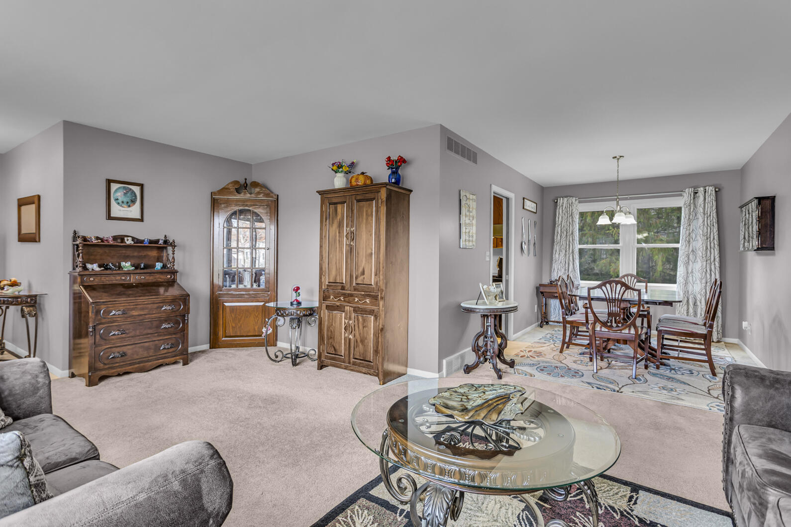 1956 Trinity Lane Jackson, MI 49201 - Photo 3 of 38 0N0A9889