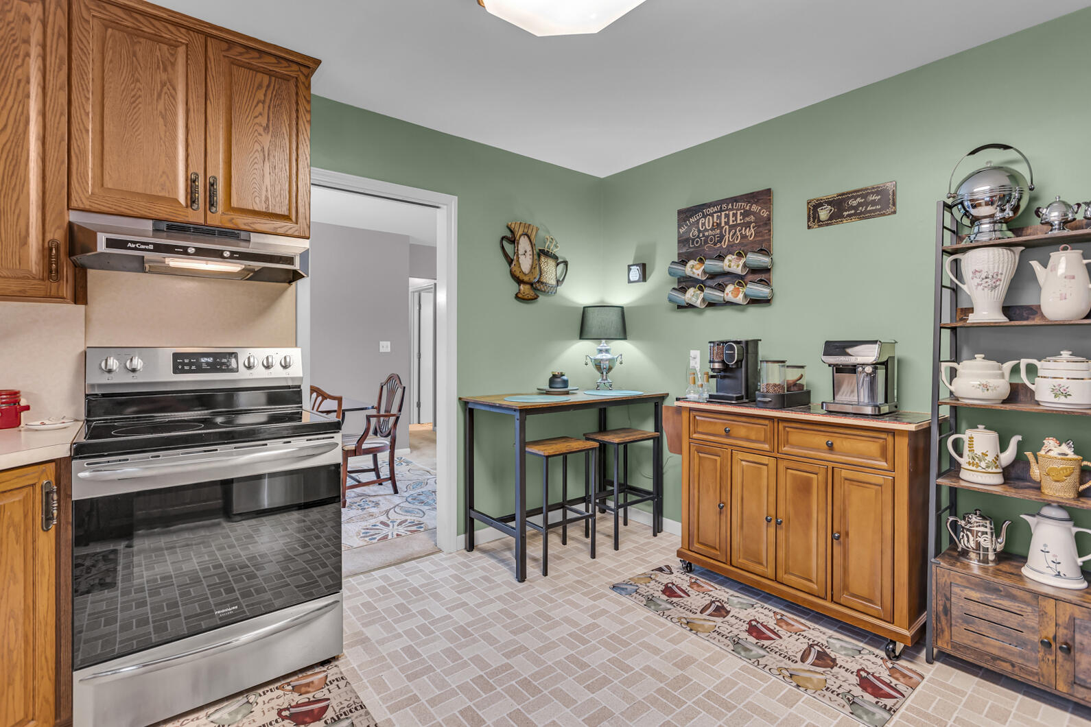 1956 Trinity Lane Jackson, MI 49201 - Photo 8 of 38 0N0A9931