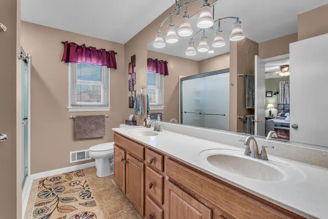 $324,900 | 1956 Trinity Lane, Jackson, MI 49201