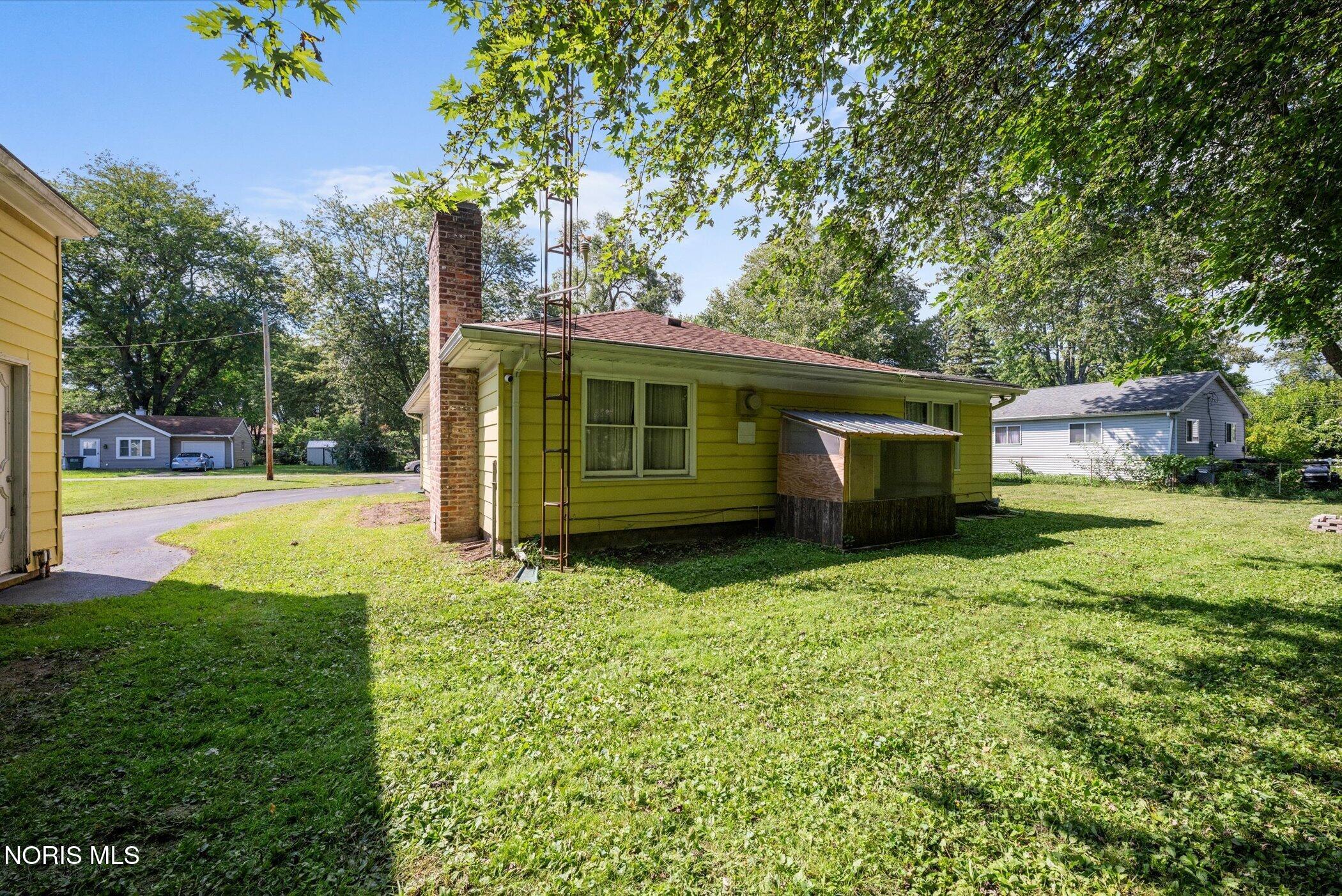 1924 Brancaster Road Toledo, OH 43615 - Photo 29 of 32 Gallery Image 29