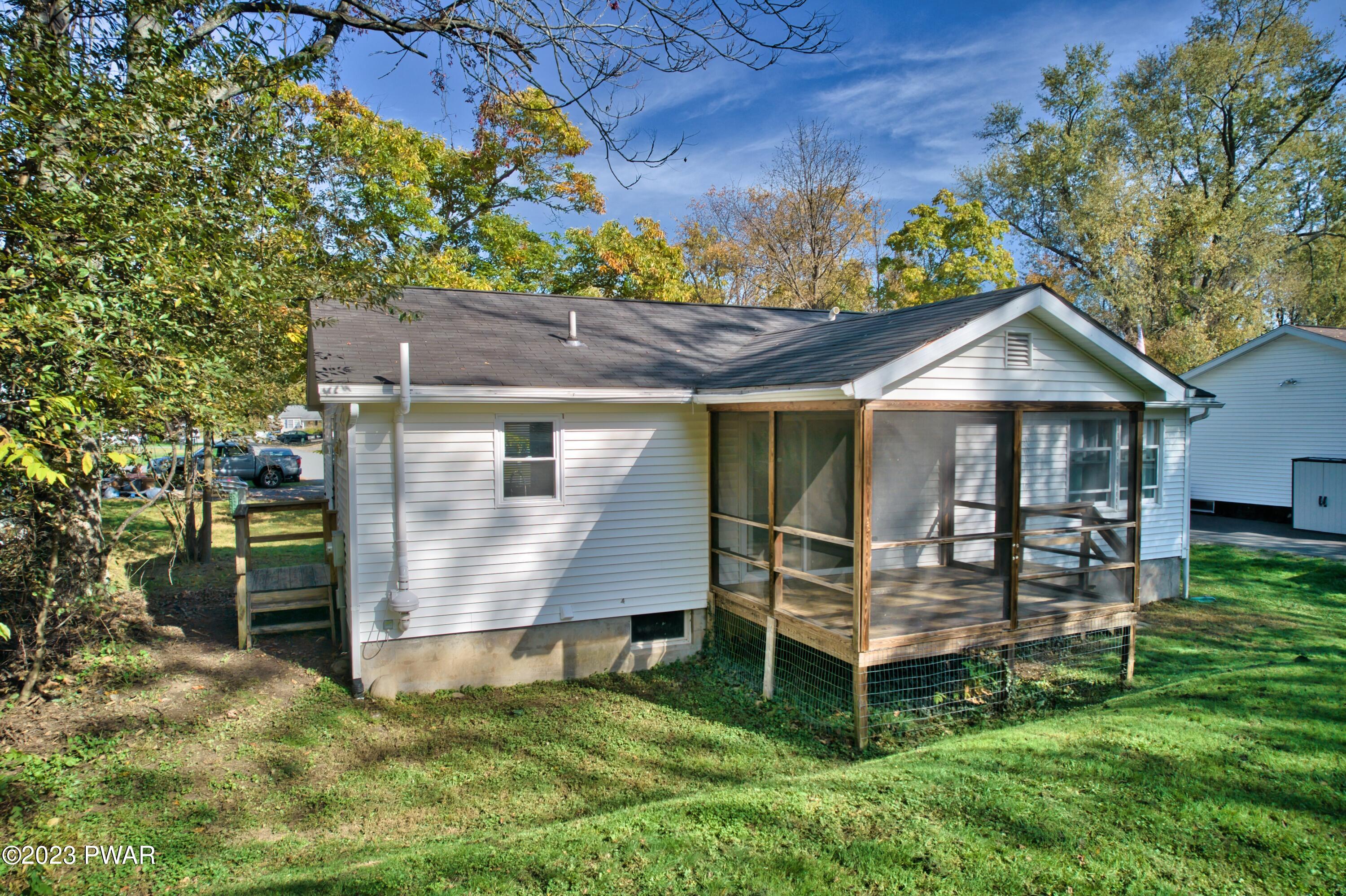 503 9th Street Matamoras, PA 18336 - Photo 23 of 28