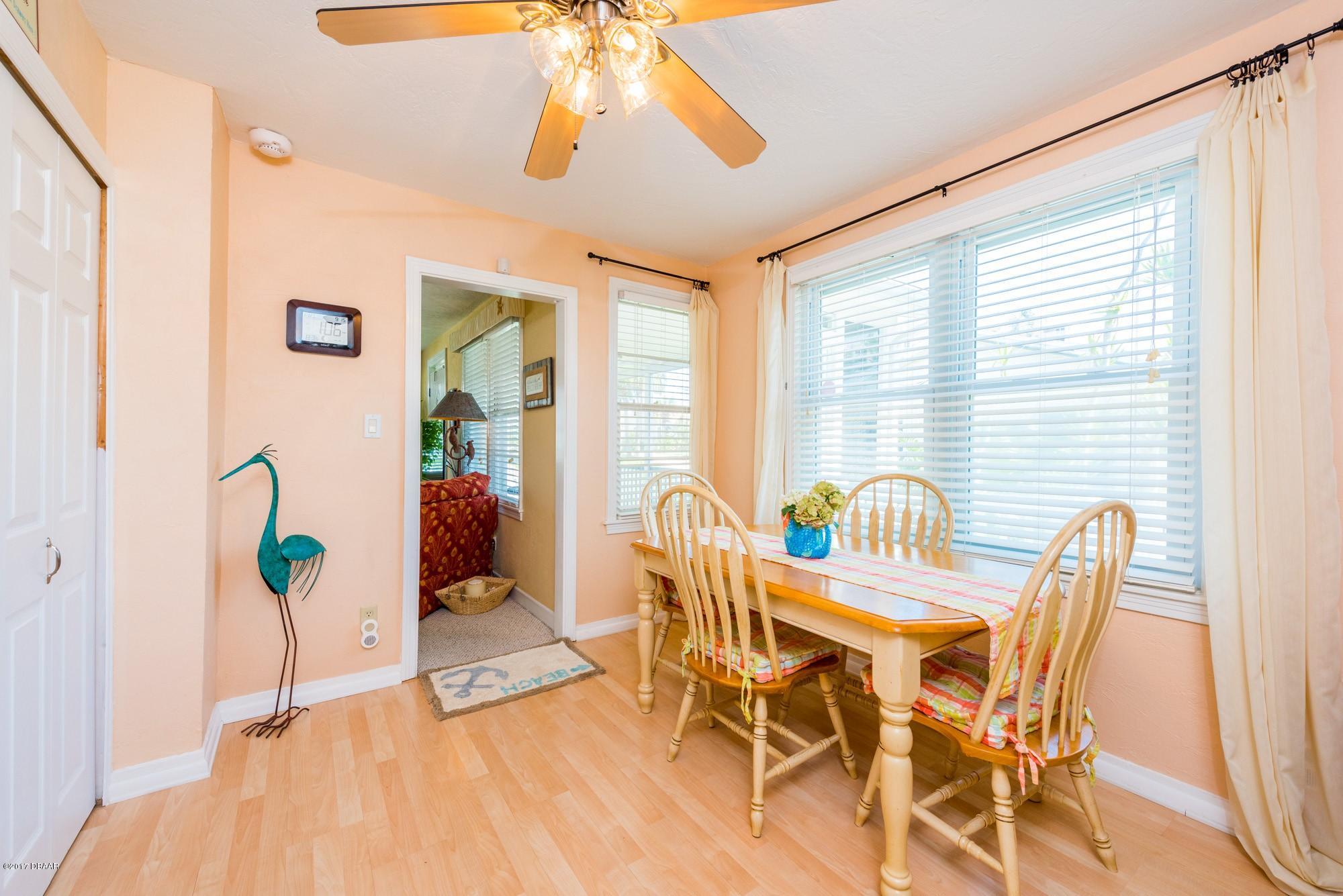126 Milton Road Daytona Beach, FL 32118 - Photo 8 of 30 HIF_0378