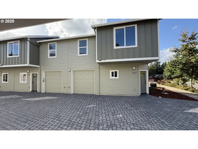 $305,000 | 14362 Southeast Knight Street, Portland, OR 97236