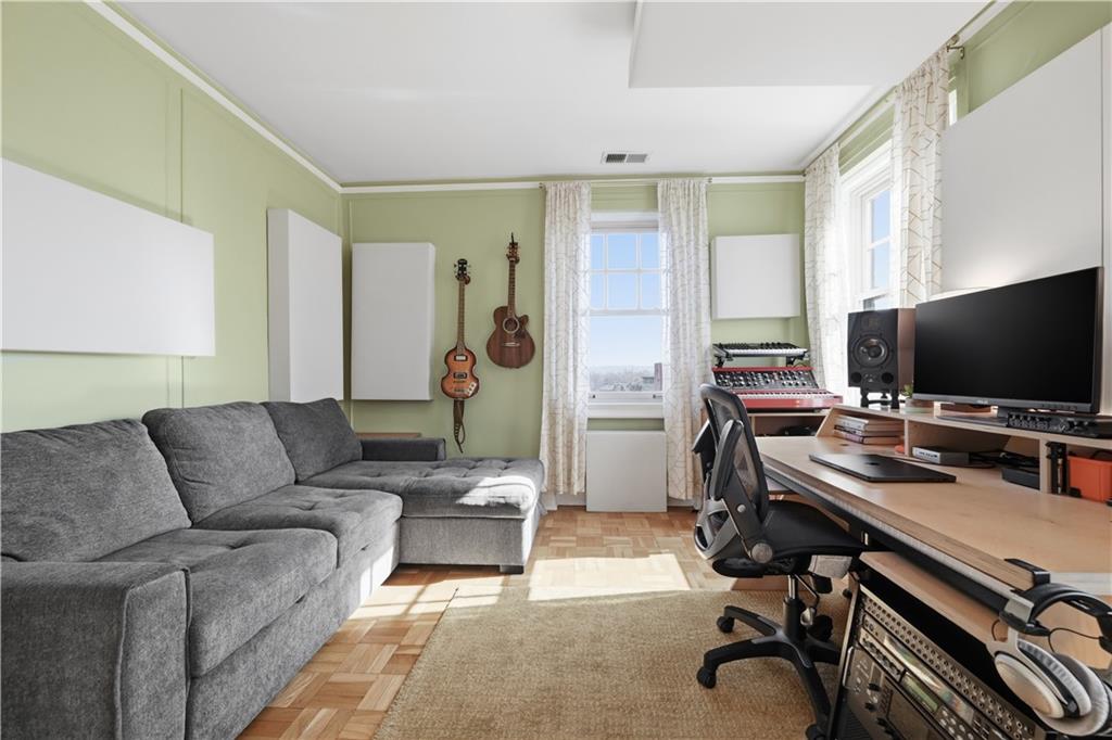166 North Dithridge Street, Unit 5G Pittsburgh, PA 15213 - Photo 20 of 42