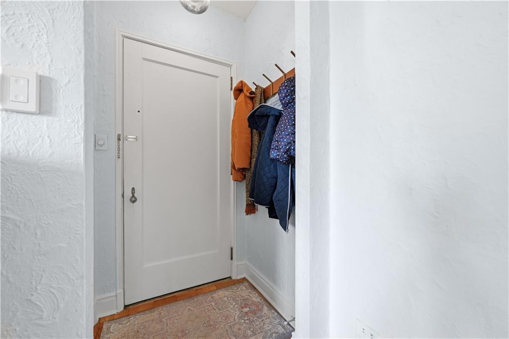 166 North Dithridge Street, Unit 5G Pittsburgh, PA 15213 - Photo 2 of 42