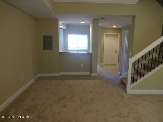 9745 Touchton Road, Unit 2123 Jacksonville, FL 32246 - Photo 4 of 14 Dining Room