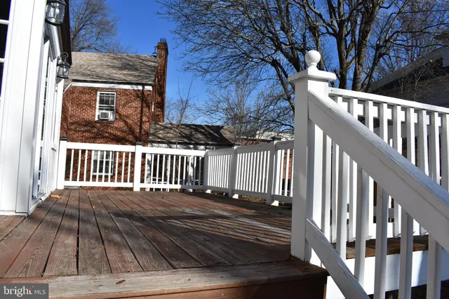a view of a wooden fence